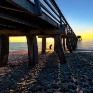 naples pier sunsets